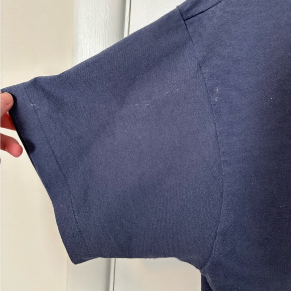 Vintage 80s Sun-faded Minimalist Volkswagen Shirt - Picture 4 of 7